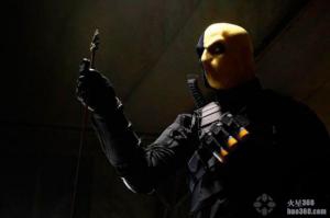 CW新剧《绿箭侠 Arrow》新角色“丧钟”剧照曝光 CW新剧《绿箭侠 Arrow》新角色“丧钟”剧照曝光
