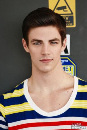 Grant Gustin将回归《欢乐合唱团 Glee》 Grant Gustin将回归《欢乐合唱团 Glee》